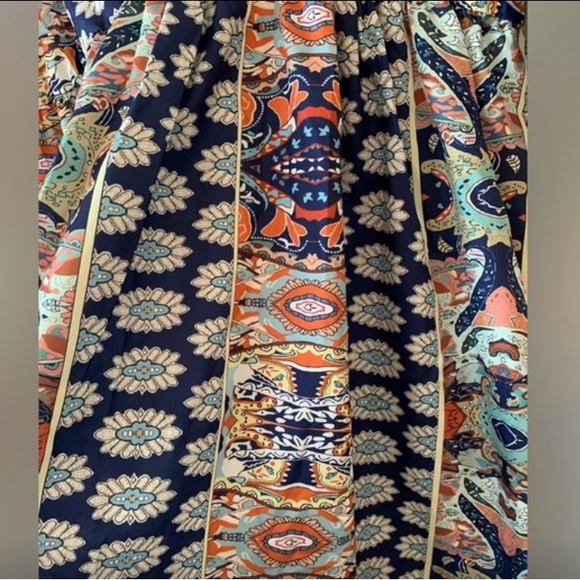 BOHO Mixed Print V Neck Dress Women’s Size Large - Picture 5 of 8